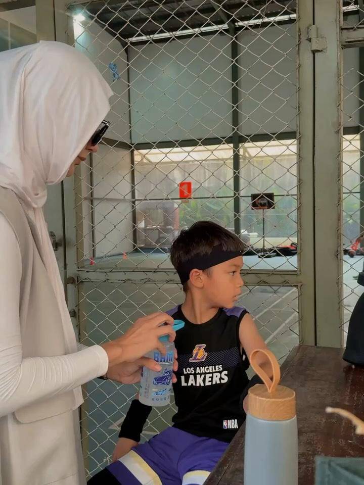 potret Paula Verhoeven dan buah hati 