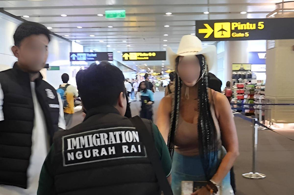 Deportasi WN Amerika Serikat berinisial JRG 