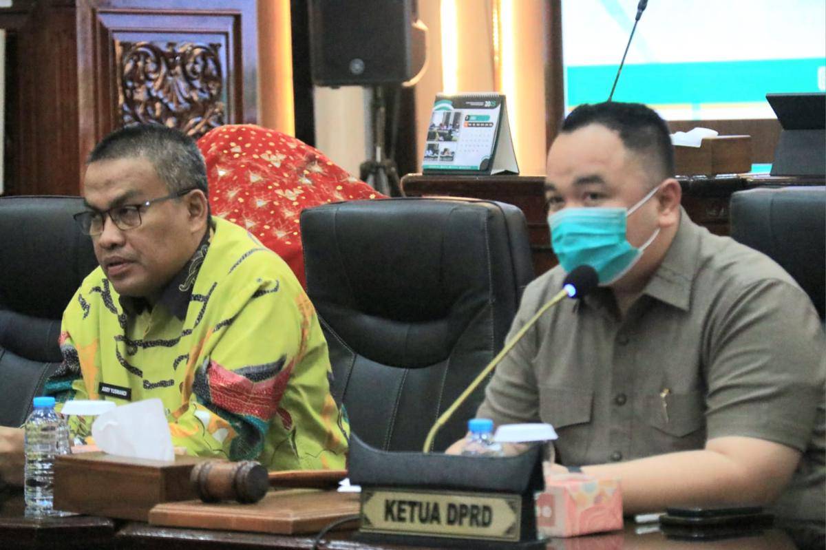 Pembahasan Ranperda Pondok Pesantren