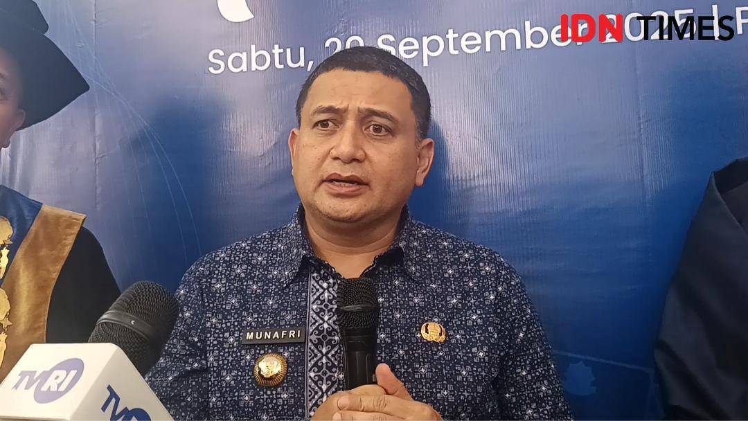 Wali Kota Makassar, Munafri Arifuddin, usai wisuda Politeknik Pariwisata Makassar, Sabtu (20/9/2025). (IDN Times/Asrhawi Muin)
