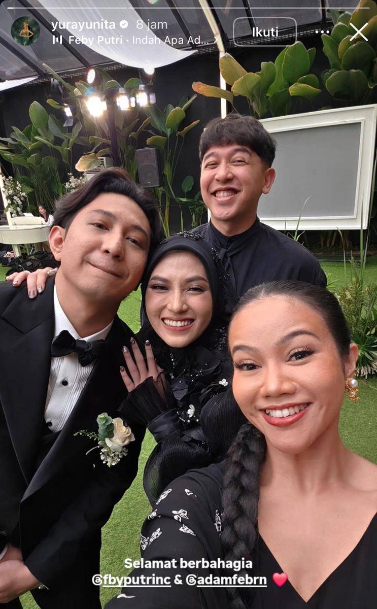 potret artis di resepsi pernikahan Feby Putri dan Adam Febrian