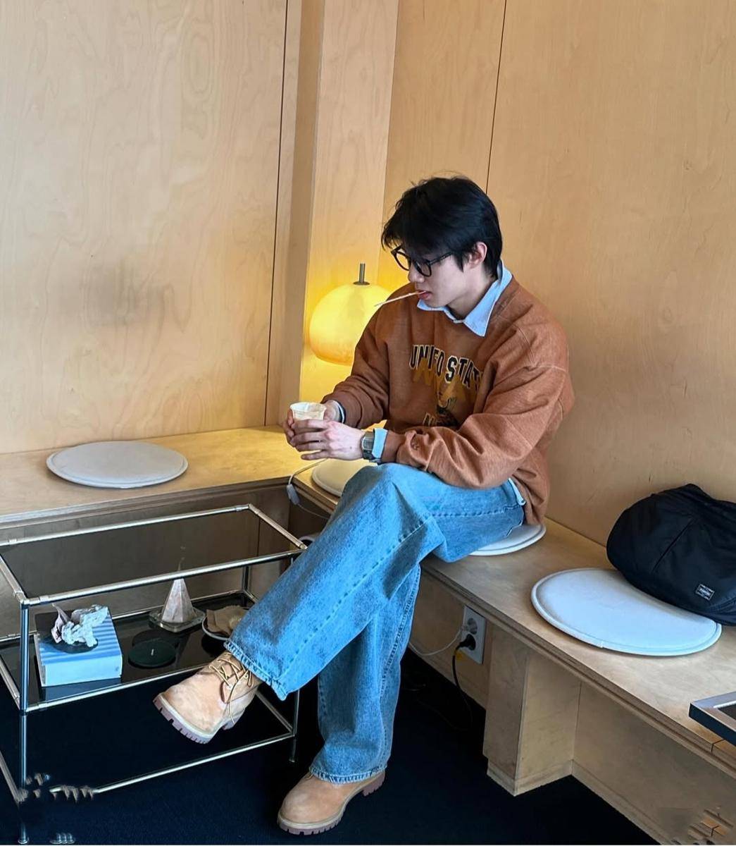 Son Woo Hyun (instagram.com/sonwoohyeon7) 