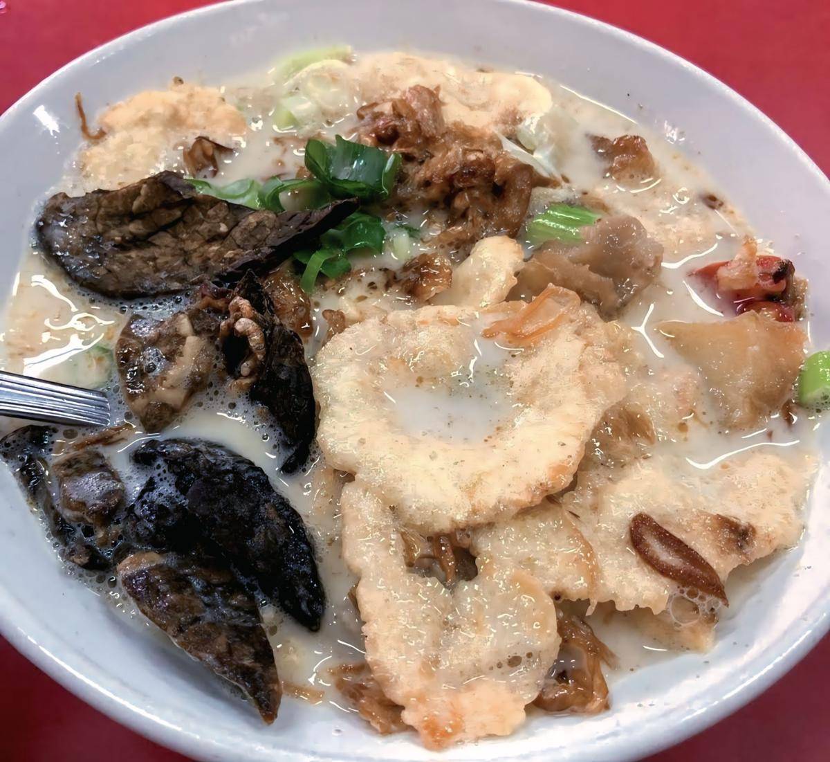 Soto Betawi Ny. Afung (google.com/maps/Big Ben)