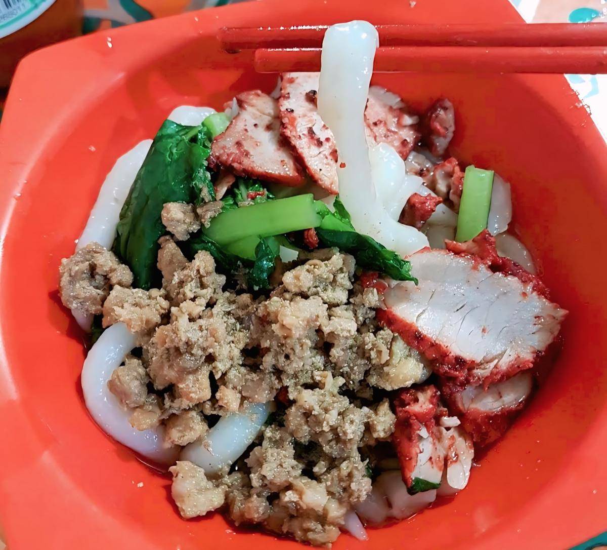 Bakmi Lonpat Elda (google.com/maps/martha margaretha)
