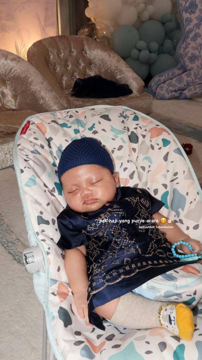 akikah Malino anak Clarissa Putri