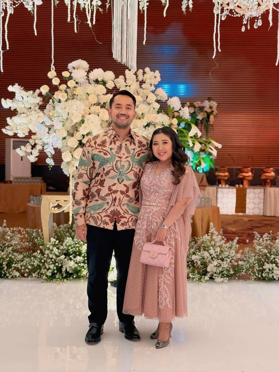Potret Artis di Pernikahan Ate dan Allysa