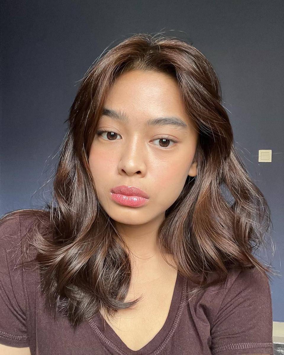 inspirasi gaya rambut untuk remaja ala Aqeela Calista (instagram.com/aqeelacalista)