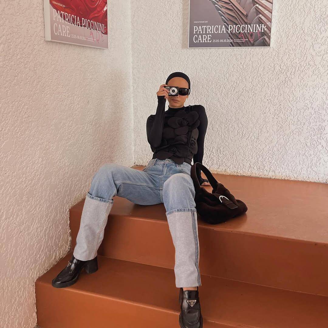 inspirasi padu padan celana jeans ala Vira Tandia (instagram.com/viratandia)