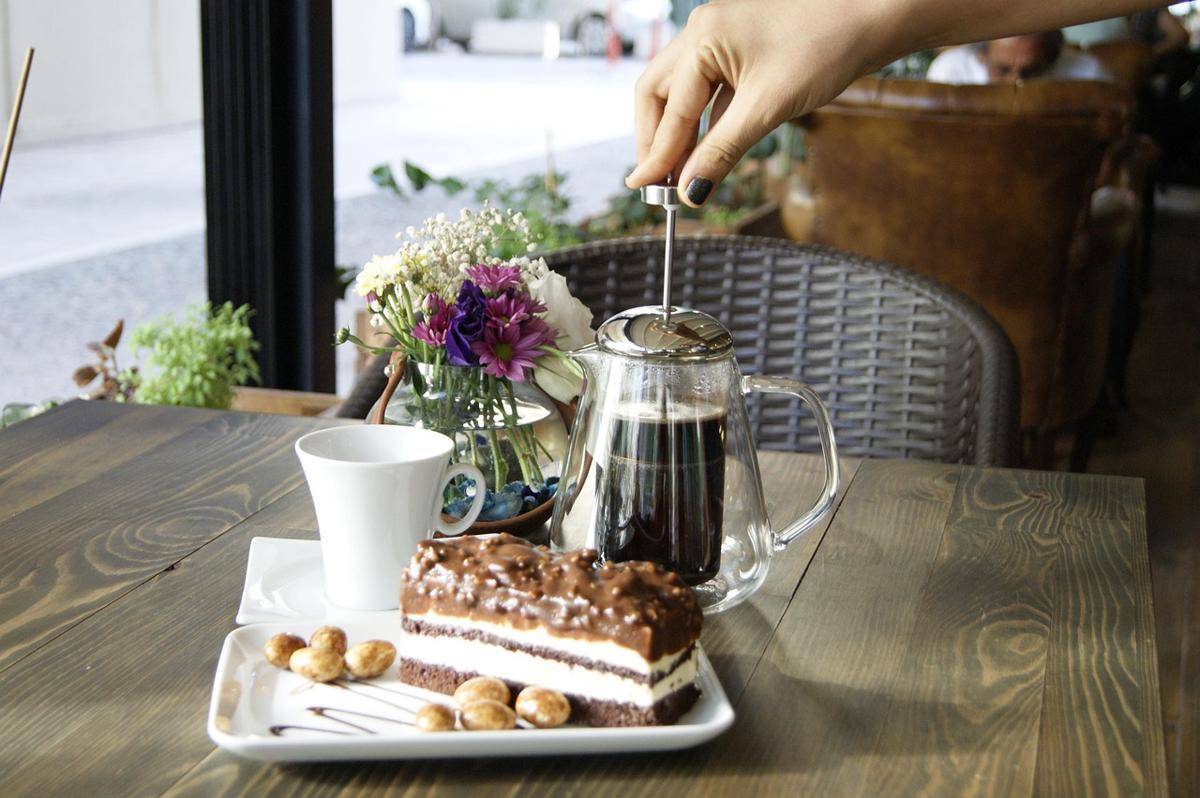 Ilustrasi kafe pastry (Pixabay/murat_akdogan)