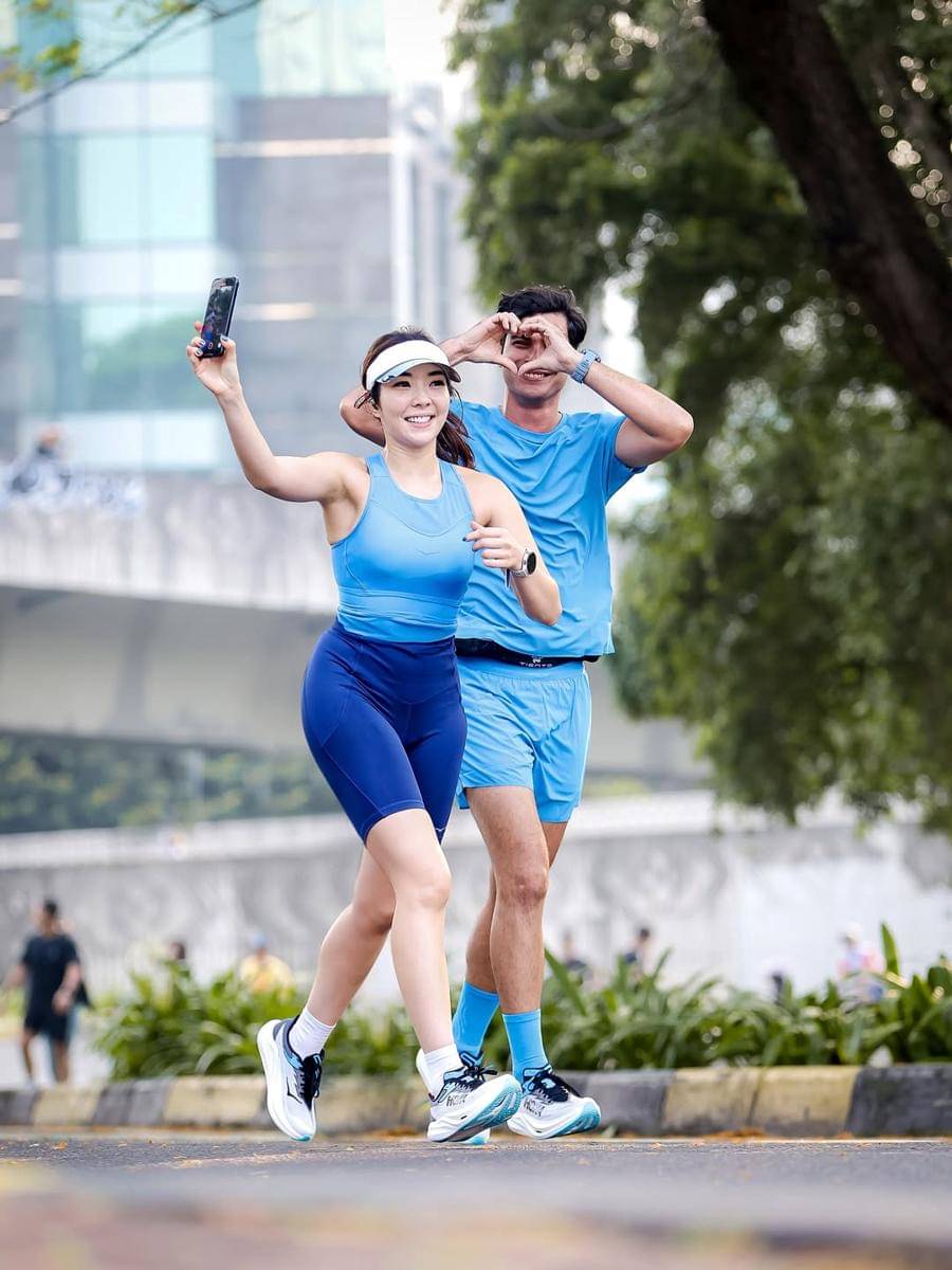 outfit lari yang nyaman dan modis (instagram.com/gisel_la)