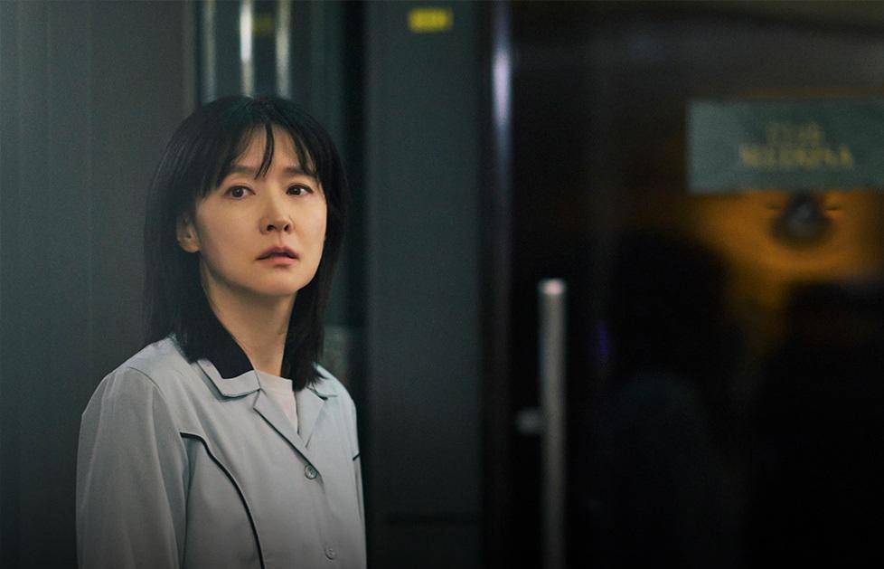 still cut drama Korea Walking On Thin Ice