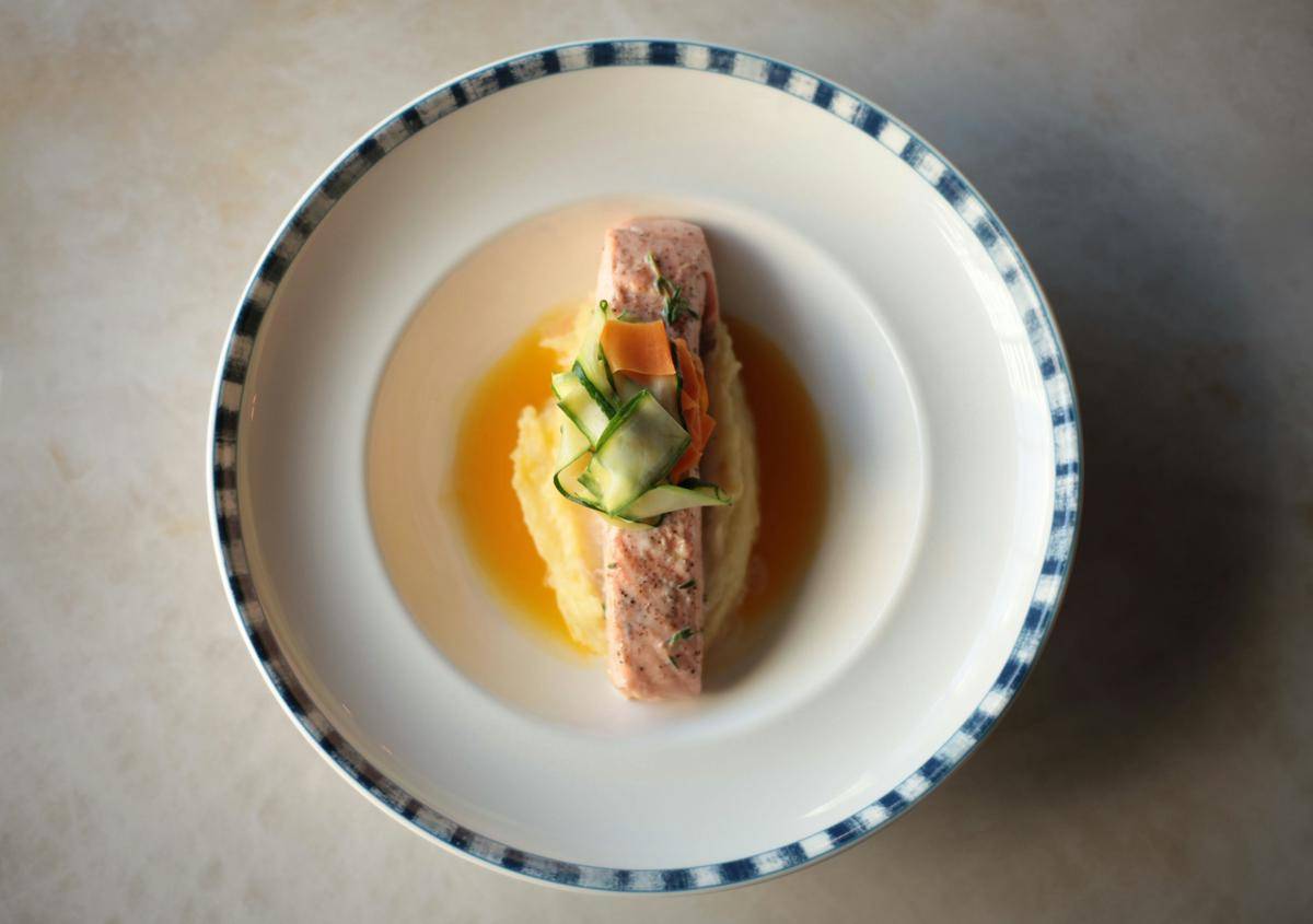 ilustrasi plating makanan (unsplash.com/Ege Meşe)