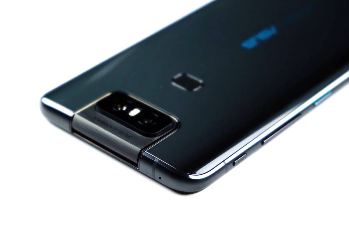 ilustrasi HP ASUS