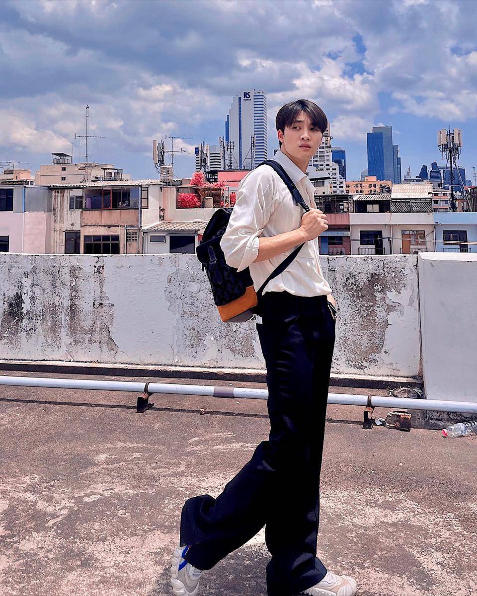 Outfit ala Mean Phiravich 