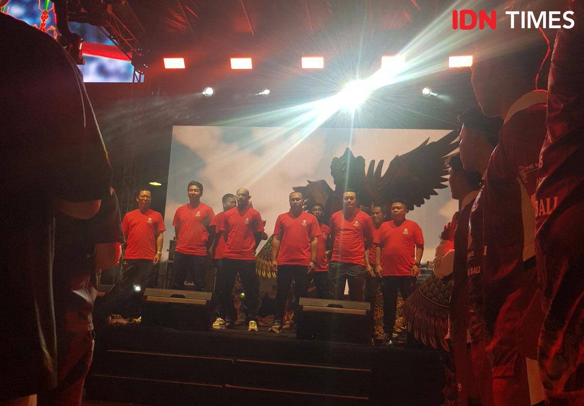Tim pelatih Perseden Denpasar. (dok. pribadi/Ari Budiadnyana)