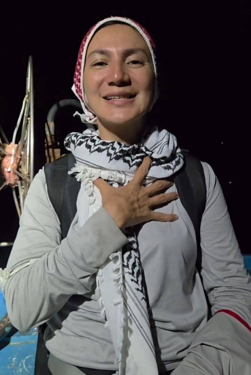 potret lika-liku Wanda Hamidah berlayar ke Gaza