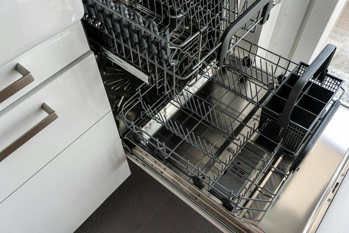 ilustrasi dishwasher (pexels.com/Castorly Stock)