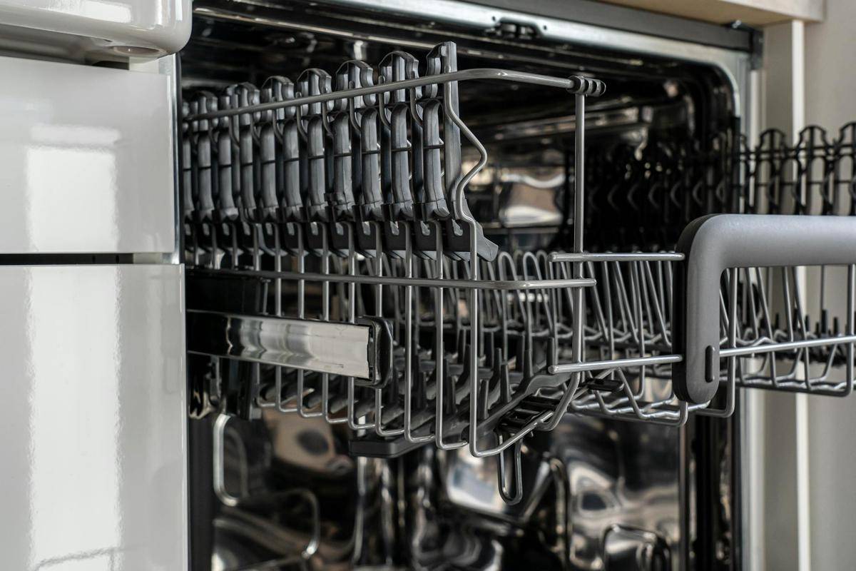 ilustrasi dishwasher (pexels.com/Castorly Stock)