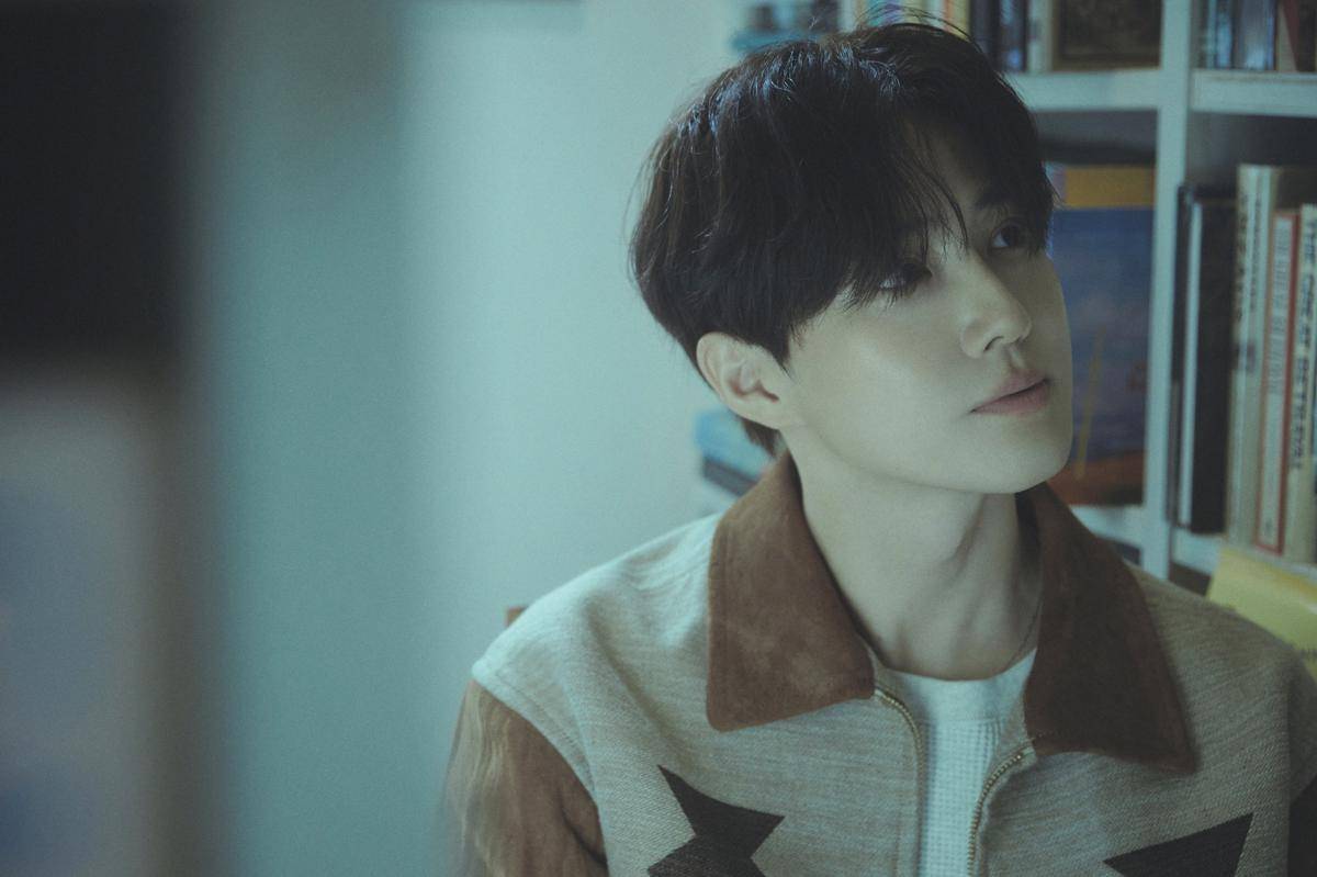 potret Suho EXO di mini album Who Are You (x.com/weareoneEXO)