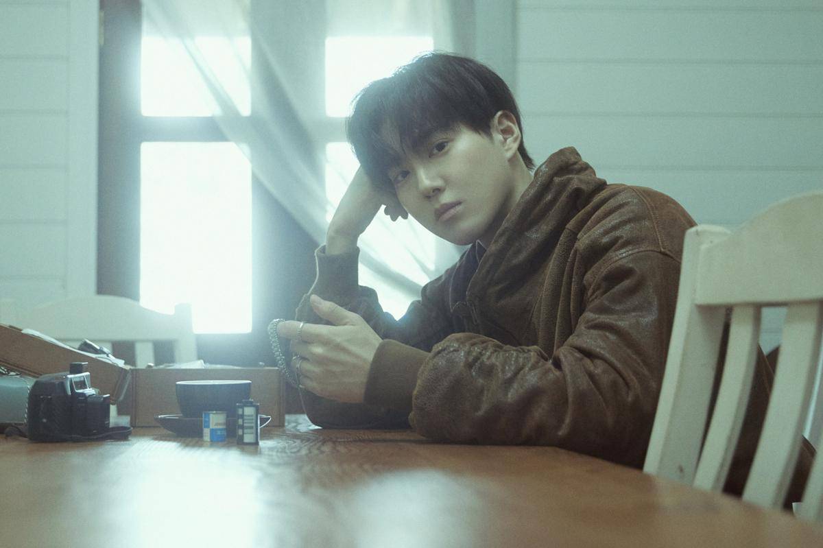 potret Suho EXO di mini album Who Are You (x.com/weareoneEXO)