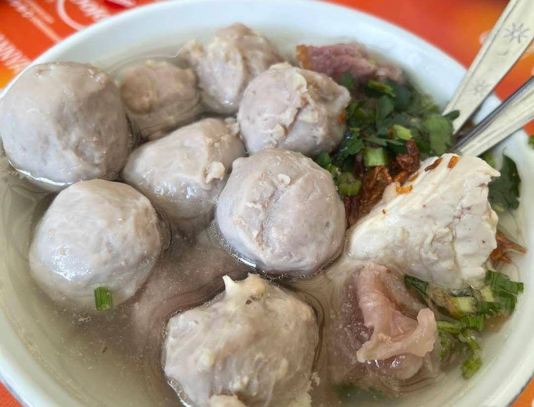 Bakso Adam (google.com/maps/pyttori widjaja)
