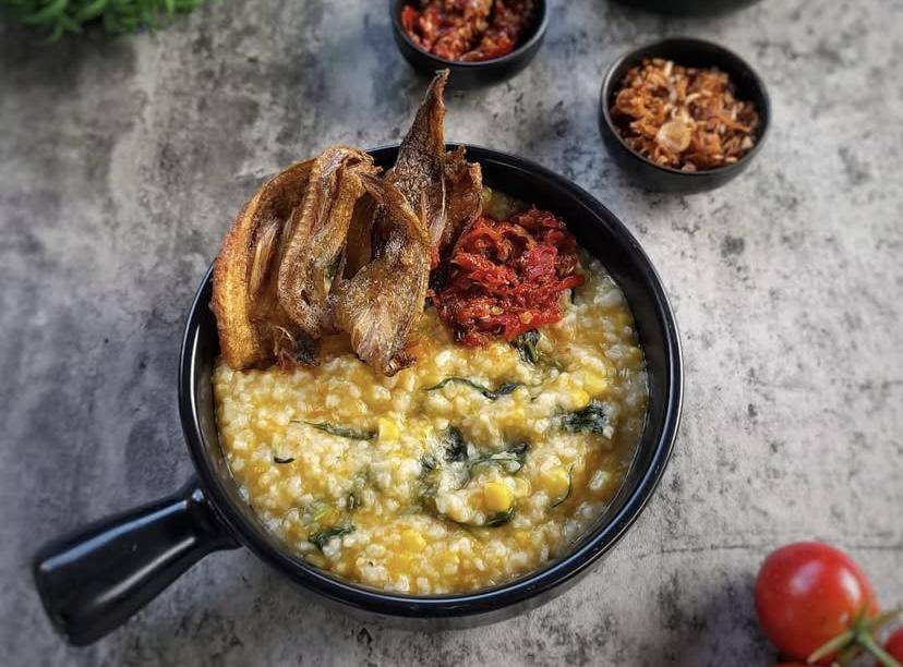 Bubur Manado (instagram.com/@pr.ditha)