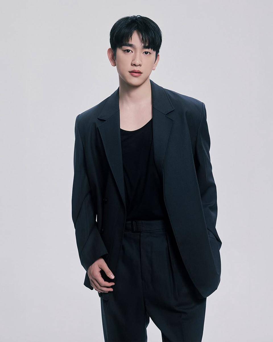 potret Jinyoung GOT7 (instagram.com/bhent_official)