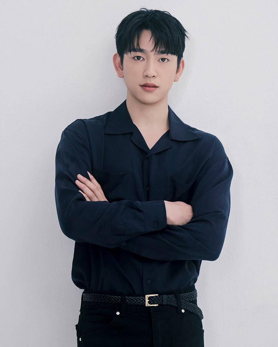 potret Jinyoung GOT7 (instagram.com/bhent_official)
