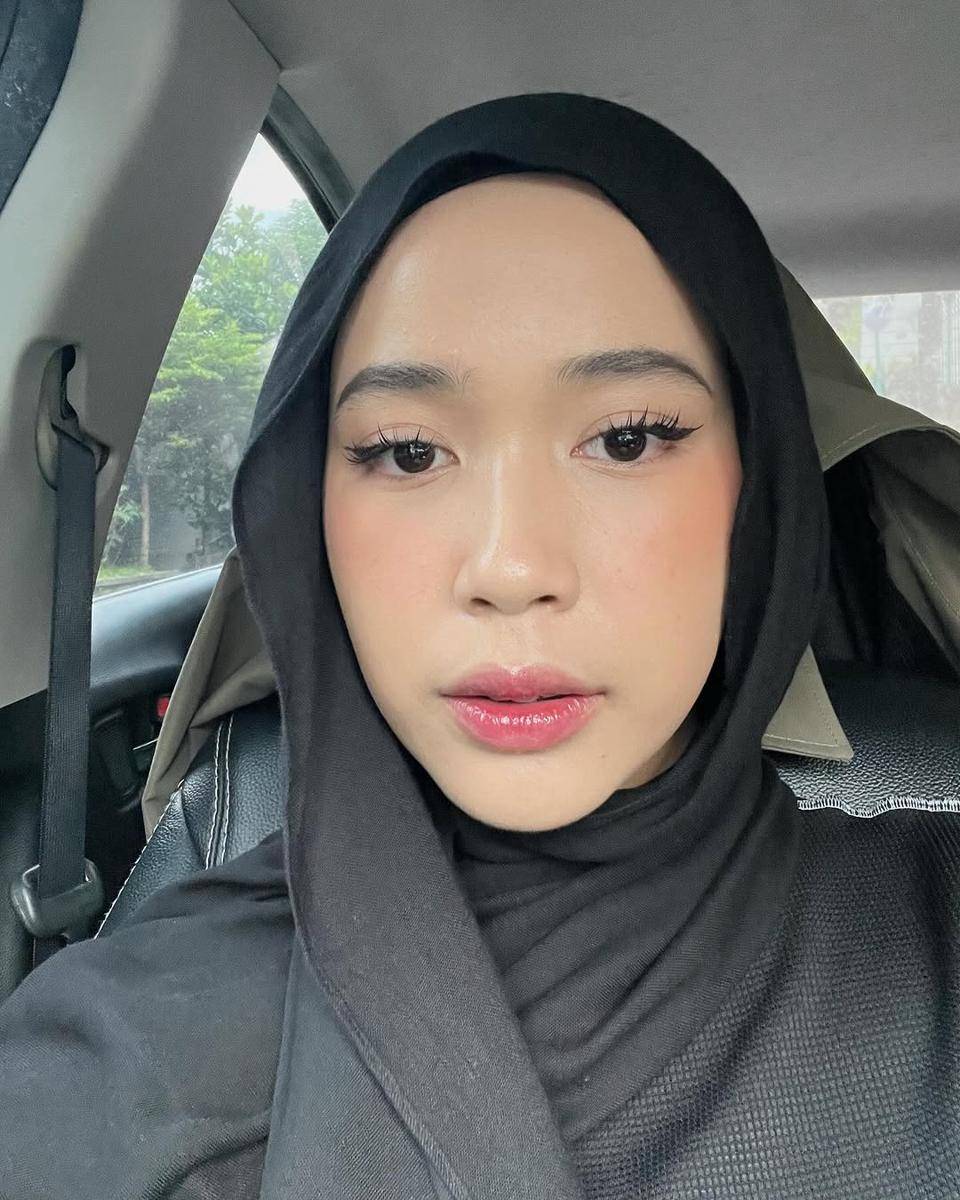 Indy Ratna Pratiwi (instagram.com/indyratnap)