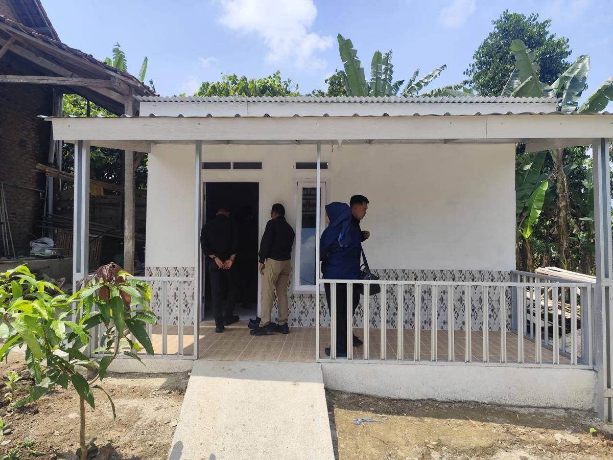 Suasana rumah nenek Astira usai di renovasi. (IDN Times/Muhaimin)