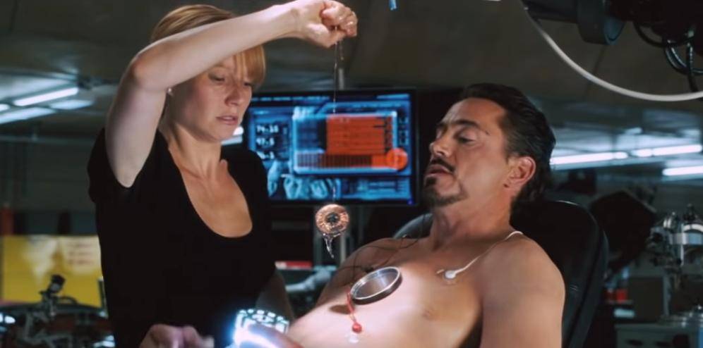 Tony Stark dan Pepper Potts