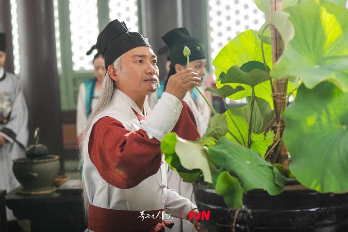 Still cut drama Bon Appetit, Your Majesty (dok. tvN/Bon Appetit, Your Majesty)