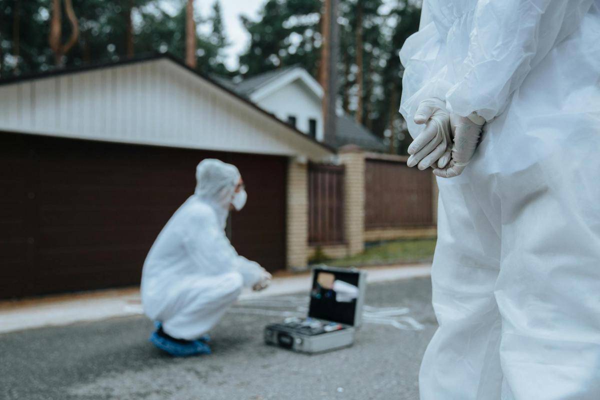 ilustrasi crime scene cleaner (pexels.com/cottonbro)