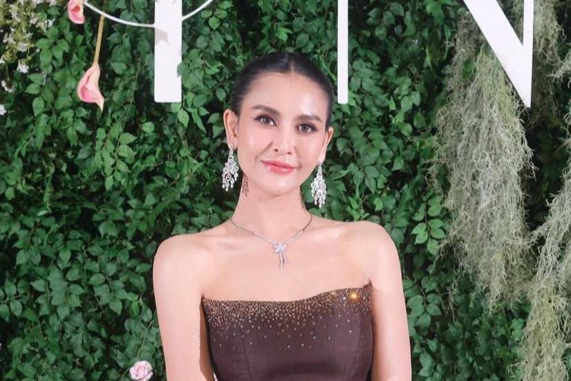 potret Daeng Lattana, Miss Universe Laos 2025 (instagram.com/daeng_lattana) 