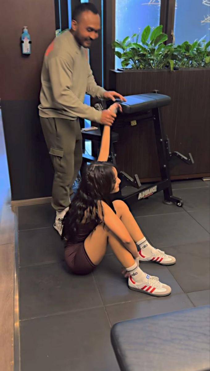 potret Fuji ngegym (instagram.com/fuji_an)
