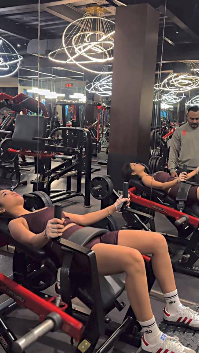 potret Fuji ngegym (instagram.com/fuji_an)