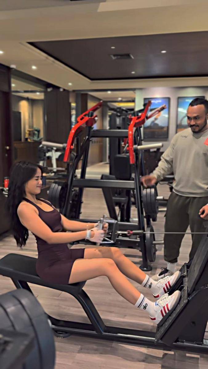 potret Fuji ngegym (instagram.com/fuji_an)