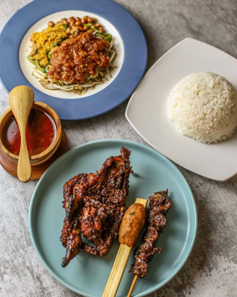 Ayam Bakar Taliwang Baru 