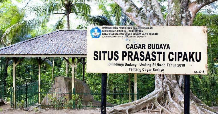 Situs Prasasti Cipaku wisata di Pacitan