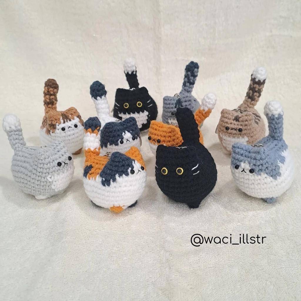 Boneka kucing rajut Amigurumi.jpg