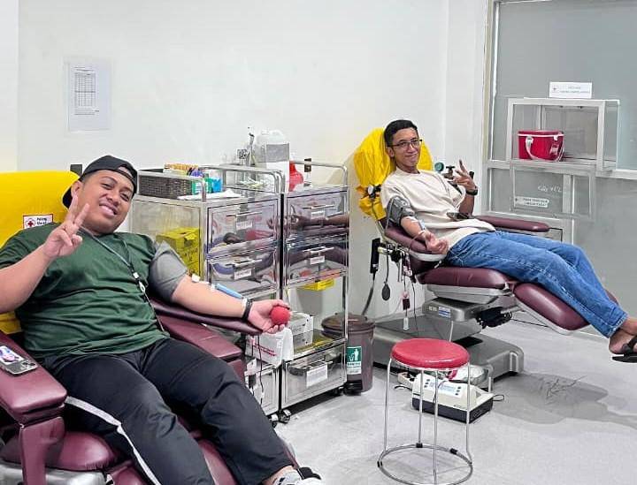 AIS Balikpapan menggelar aksi donor darah.