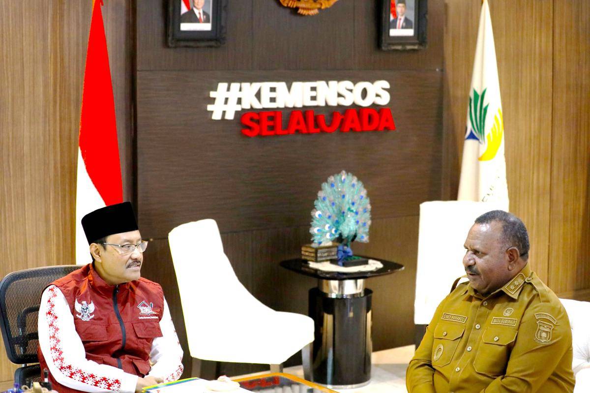 Menteri Sosial Saifullah Yusuf (Gus Ipul) bertemu dengan Wakil Gubernur Papua Pegunungan Ones Pahabol.