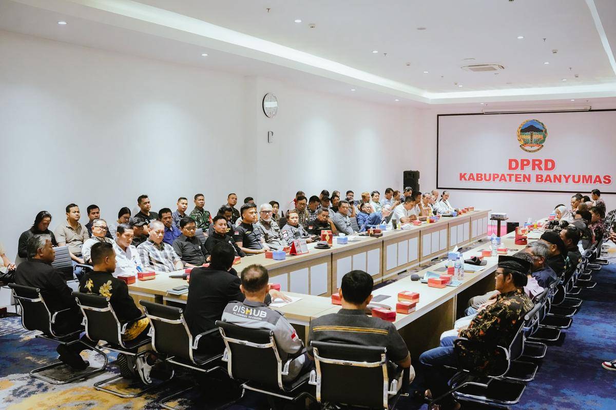 DPRD Kab Banyumas - 6.jpg