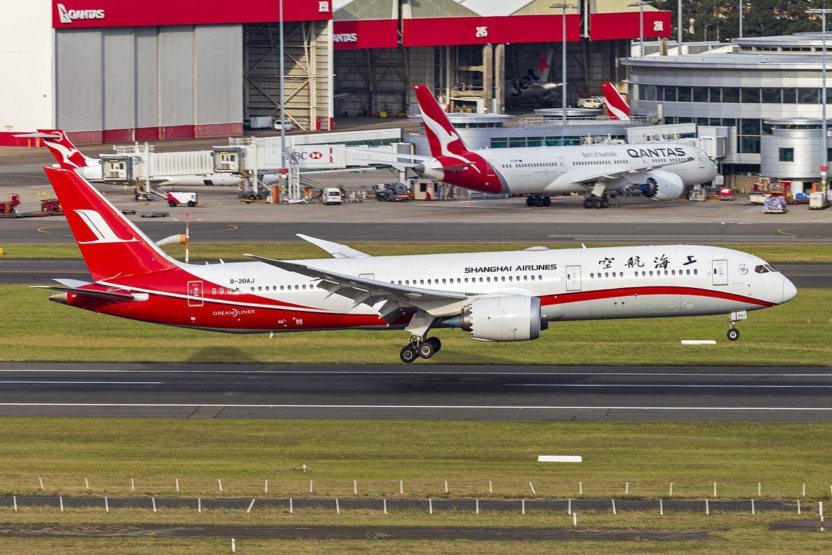 potret Shanghai Airlines (commons.wikimedia.org/Bidgee)