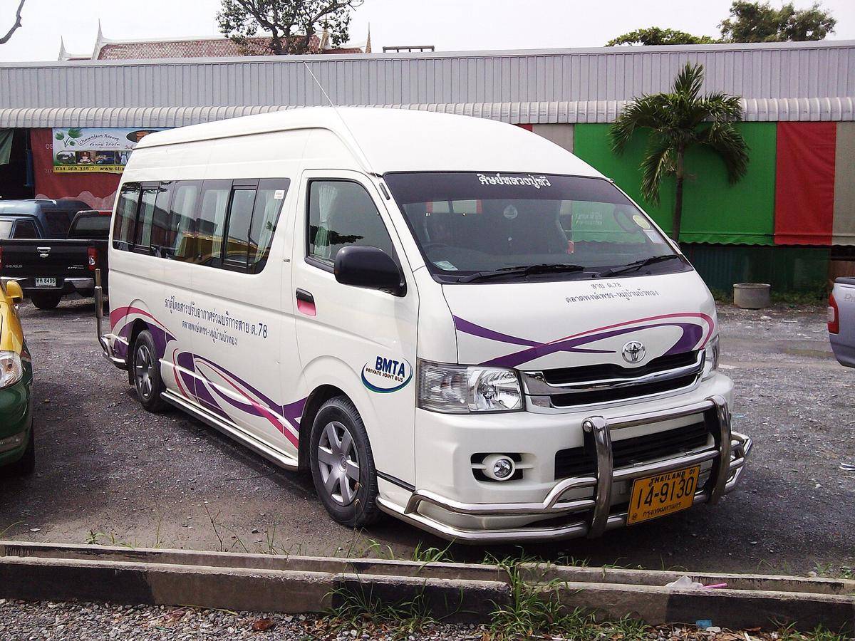 potret minivan di Bangkok (commons.wikimedia.org/M.rJirapat)