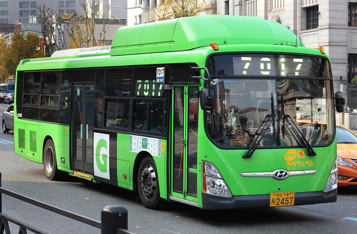 potret bus di Seoul (commons.wikimedia.org/Minseong Kim)