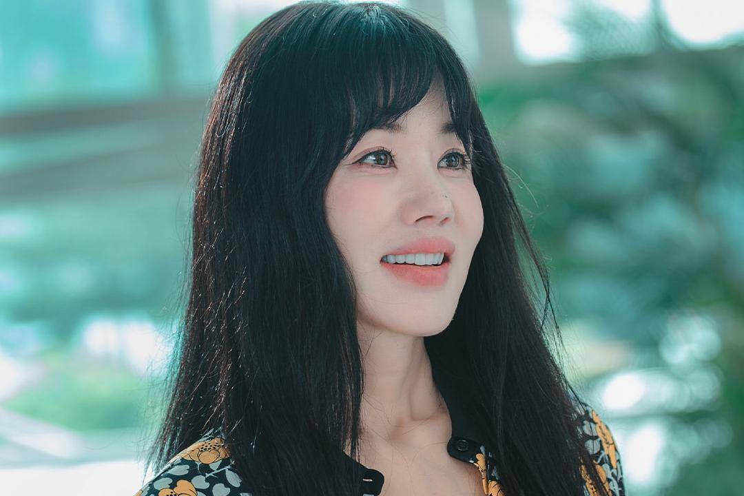 Still cut My Troublesome Star (dok. ENA/My Troublesome Star)