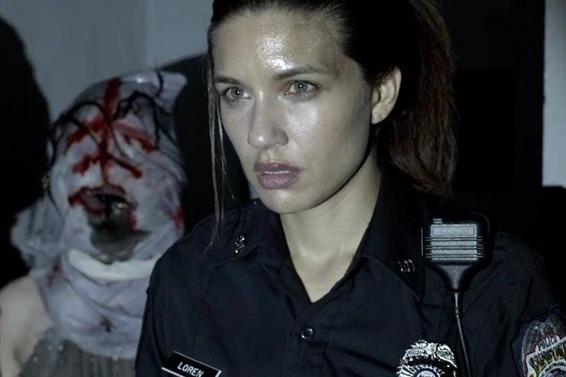 adegan dalam film Last Shift