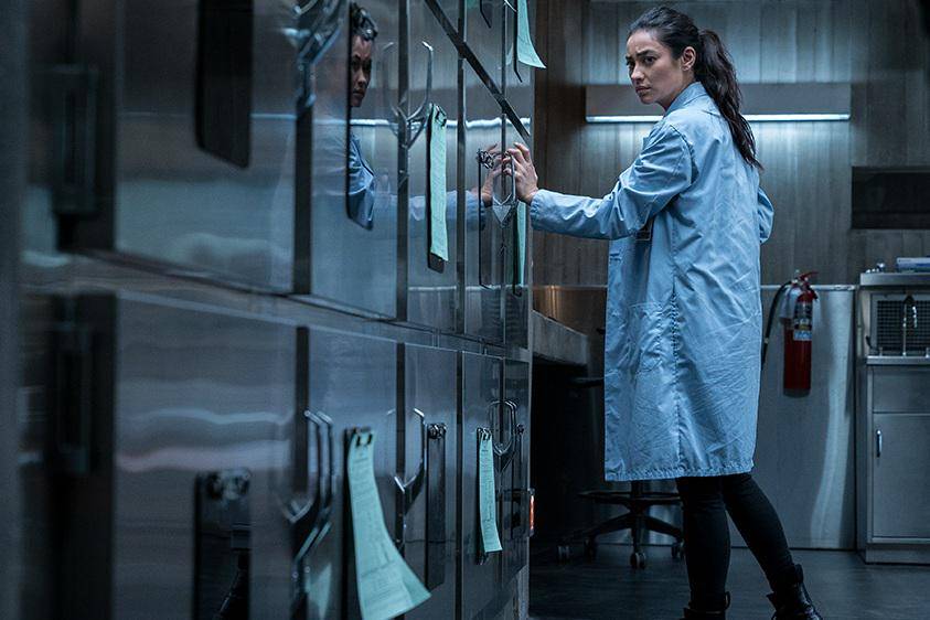 adegan dalam film The Possession of Hannah Grace.