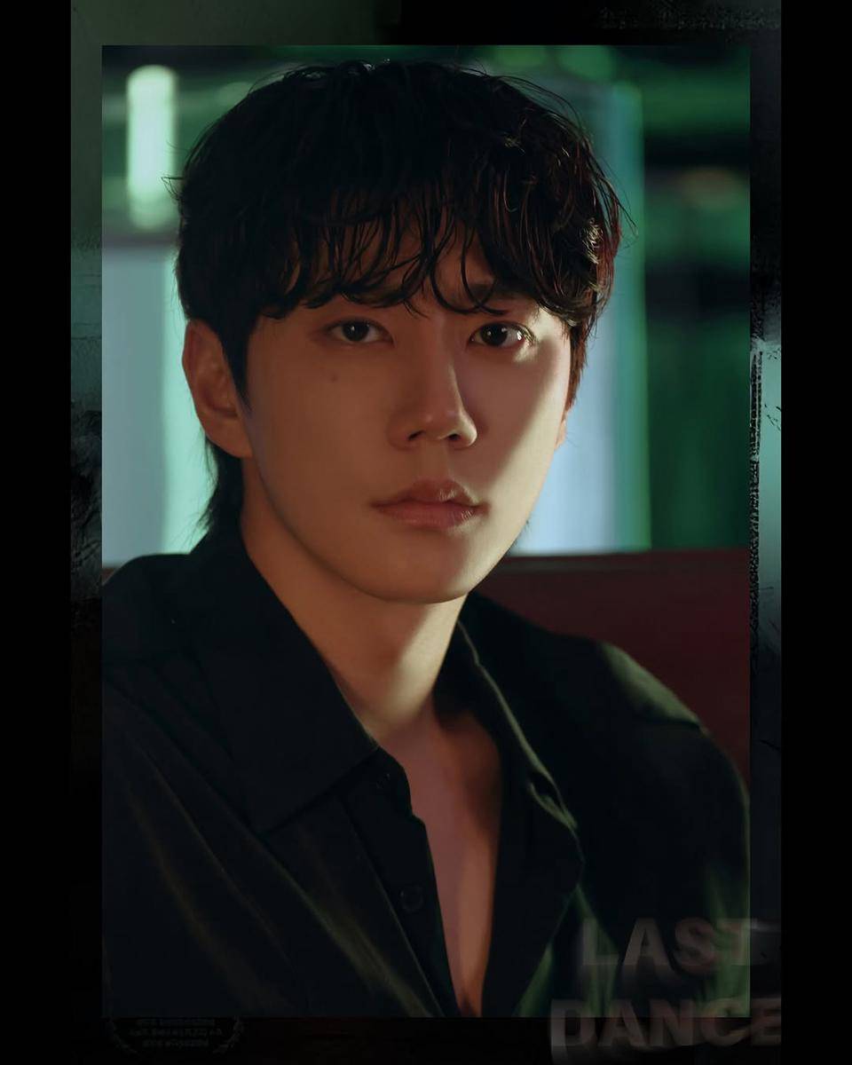 potret Lee Jun Young (instagram.com/billions_ent_)